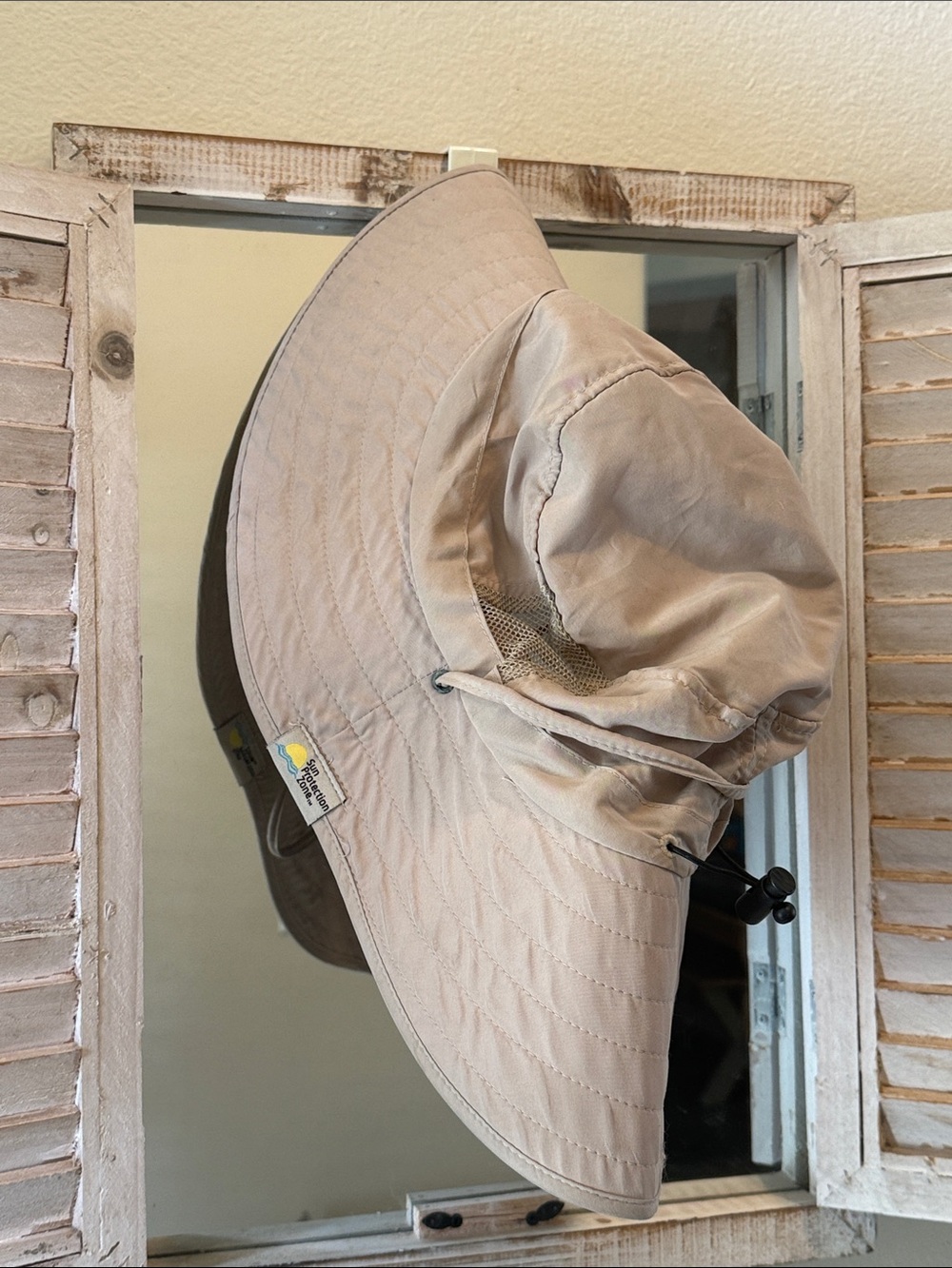 Packable Beige Sun Hat with Mesh Venting